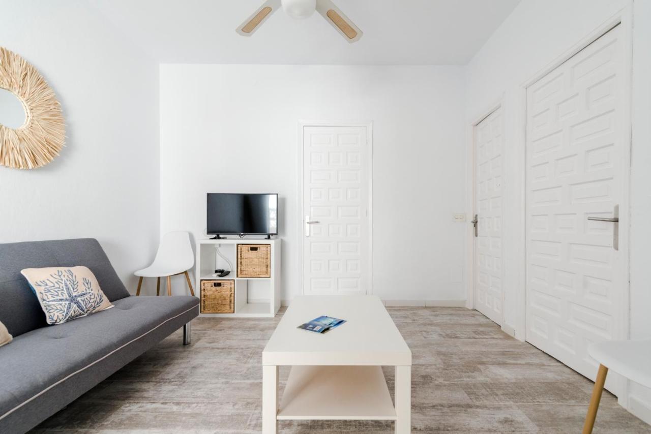 Apartamentos Verdera Ес Пухолс Екстериор снимка