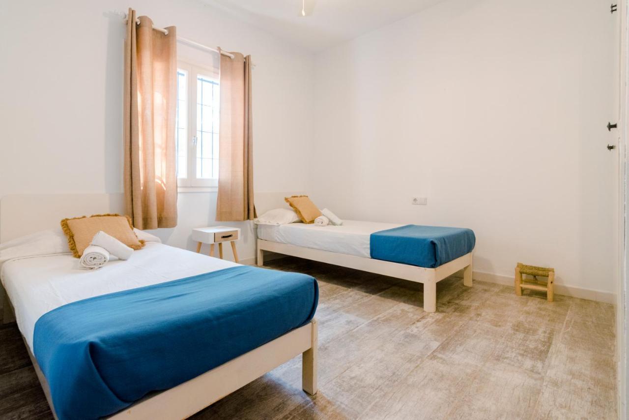 Apartamentos Verdera Ес Пухолс Екстериор снимка