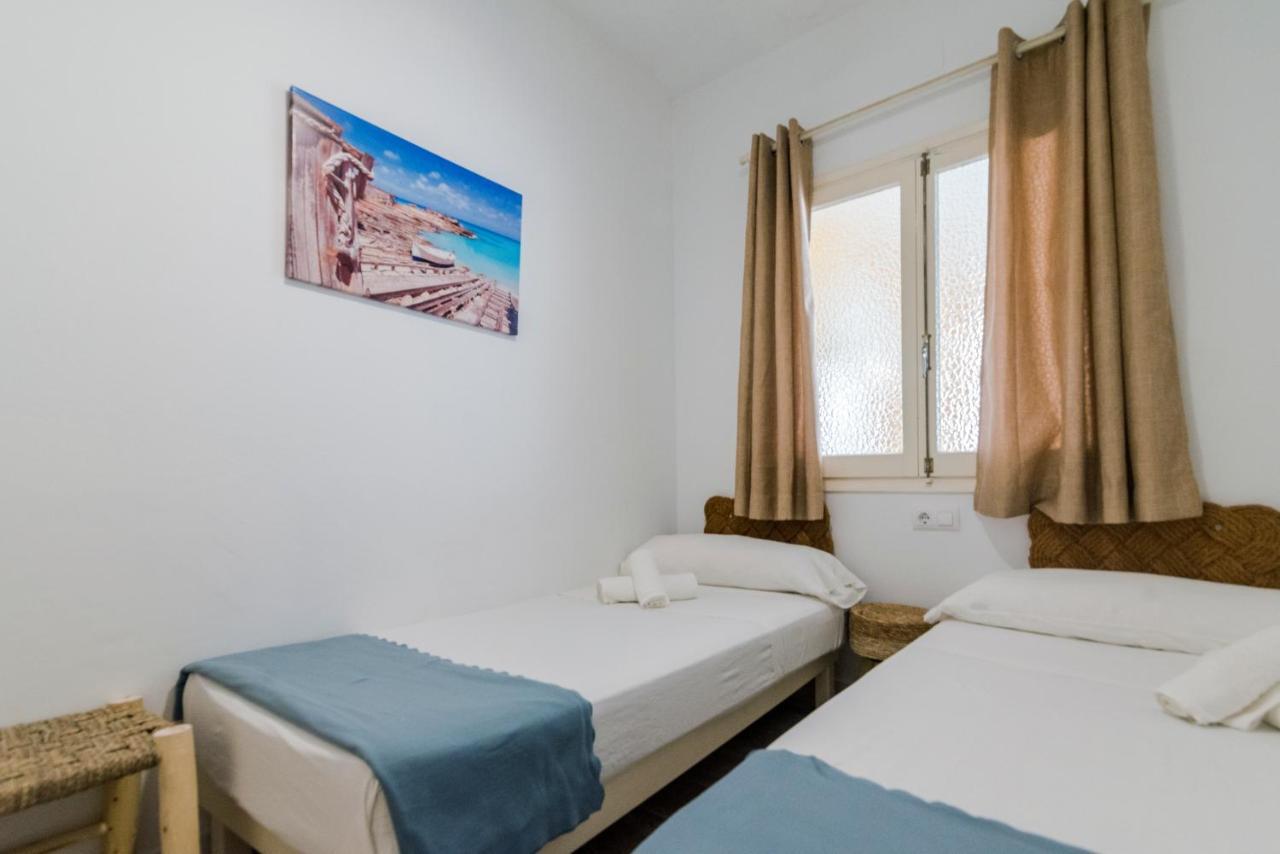 Apartamentos Verdera Ес Пухолс Екстериор снимка