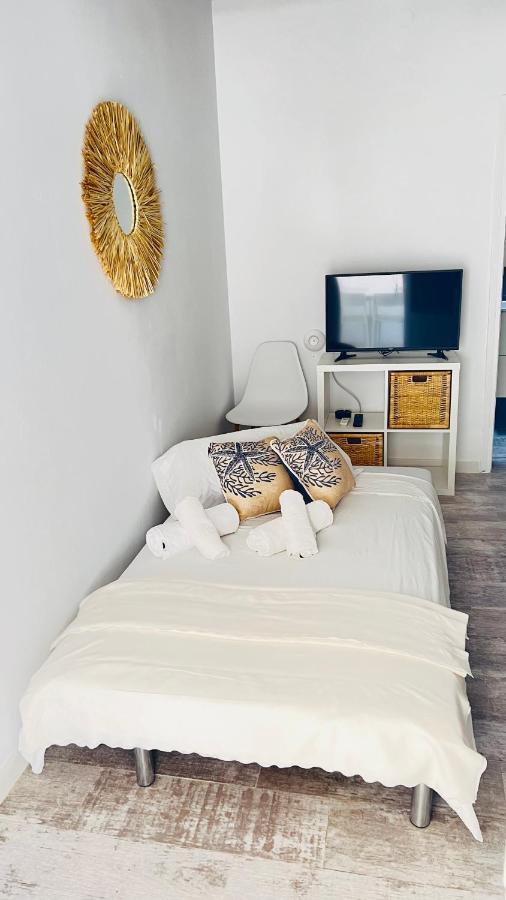 Apartamentos Verdera Ес Пухолс Екстериор снимка